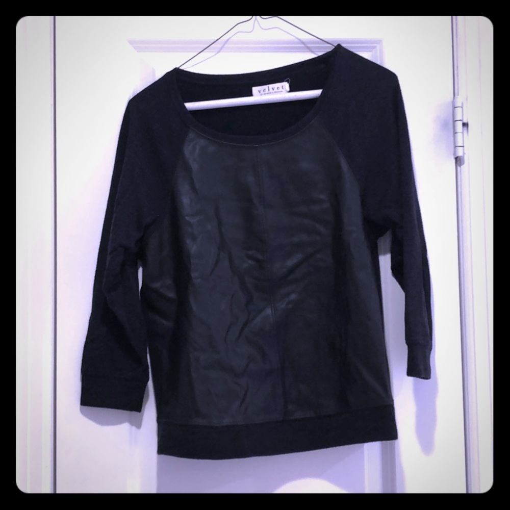 Leather detailed sweatshirt